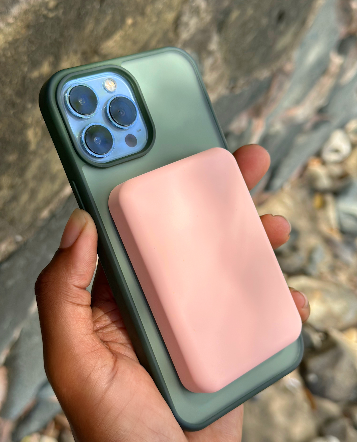 MagSafe Power Bank 5000mAh — Panda Tech, Saint Lucia