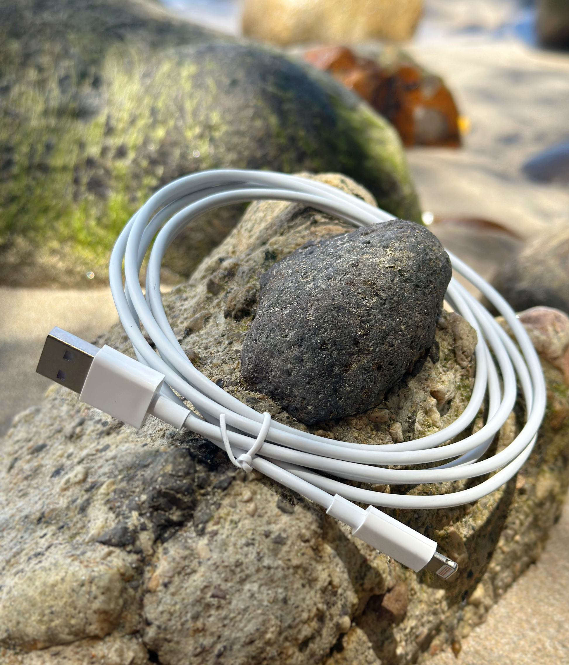 USB to iPhone Lightning Cable — Panda Tech, Saint Lucia